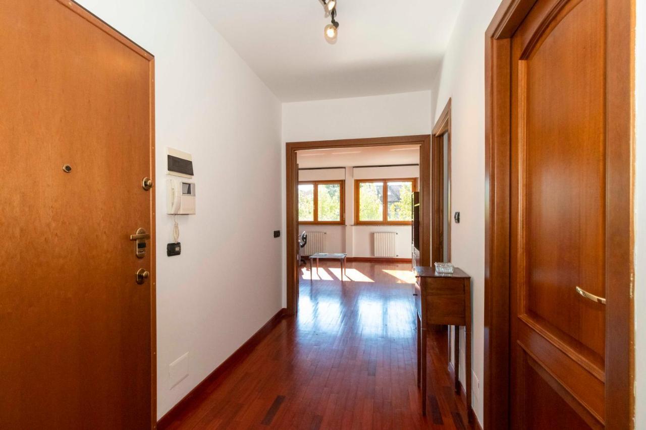 Cozy&Spacious Apt 2 Min Walk From The Tram Stop! Apartment Торино Екстериор снимка