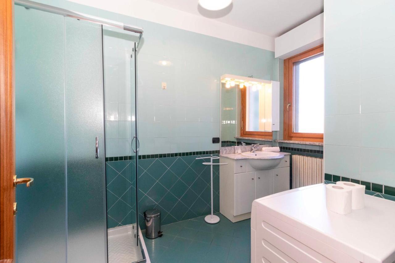 Cozy&Spacious Apt 2 Min Walk From The Tram Stop! Apartment Торино Екстериор снимка