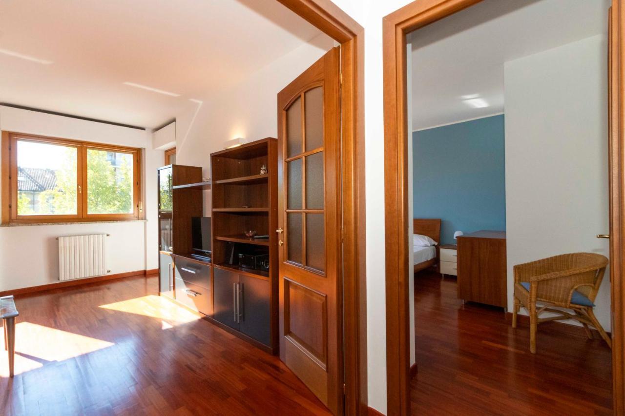 Cozy&Spacious Apt 2 Min Walk From The Tram Stop! Apartment Торино Екстериор снимка