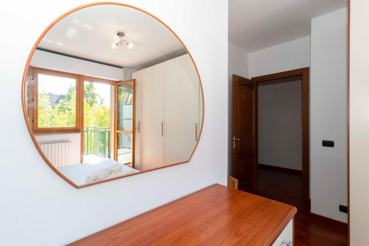 Cozy&Spacious Apt 2 Min Walk From The Tram Stop! Apartment Торино Екстериор снимка